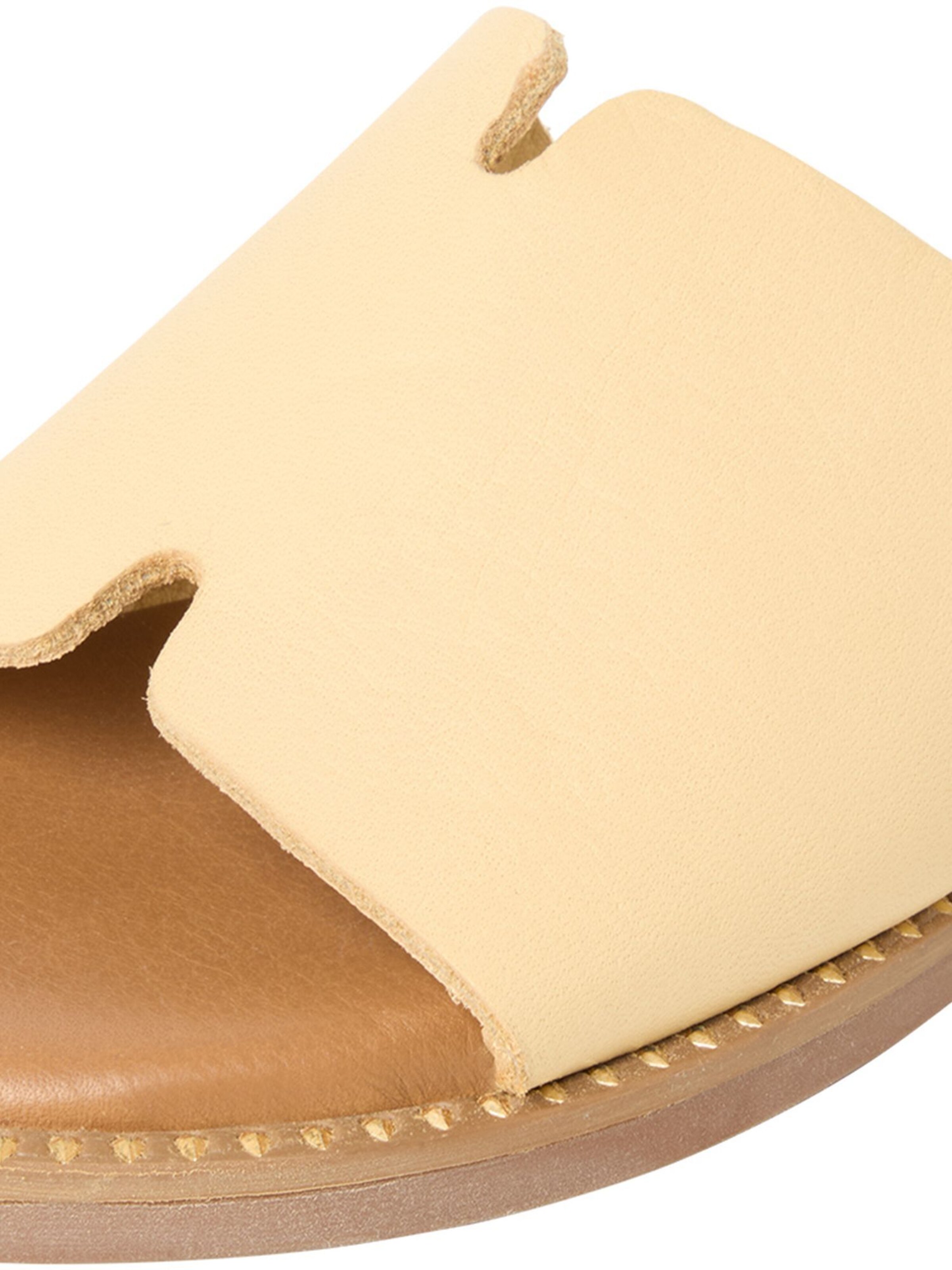 Zoccoletto di Tamaris in bianco