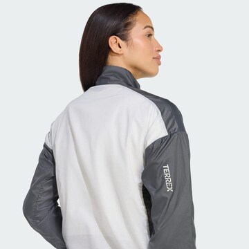 Giacca per outdoor di ADIDAS TERREX in grigio
