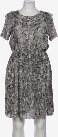 tigha Dress in L in Grey: front