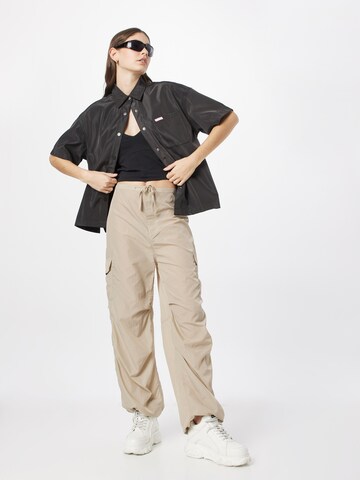 Loosefit Pantalon cargo Monki en beige