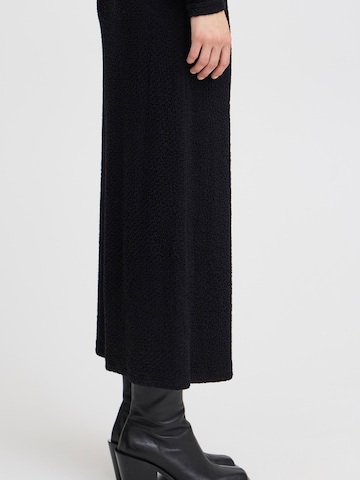 Robe 'IH MARGITA' ICHI en noir