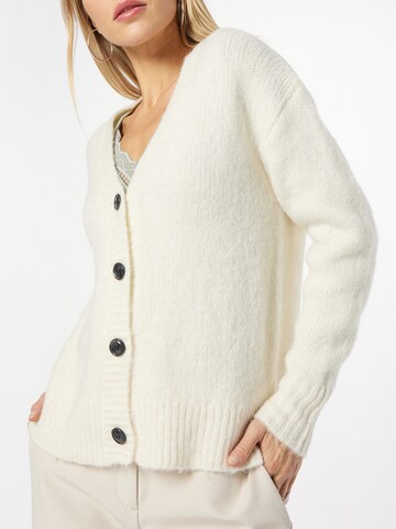 Pull-over 'Lizza' Kaffe en blanc