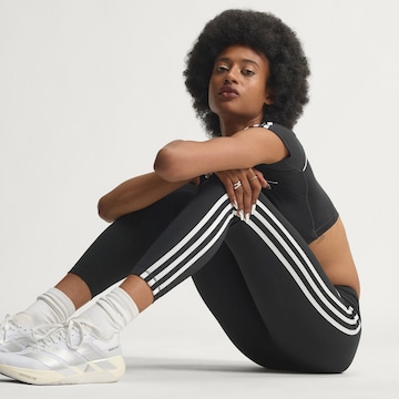Skinny Pantaloni sport 'Superstar' de la ADIDAS PERFORMANCE pe negru
