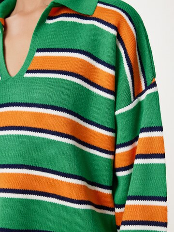 Happiness İstanbul Sweater in Green