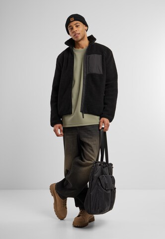 Urban Classics - Camisa em verde
