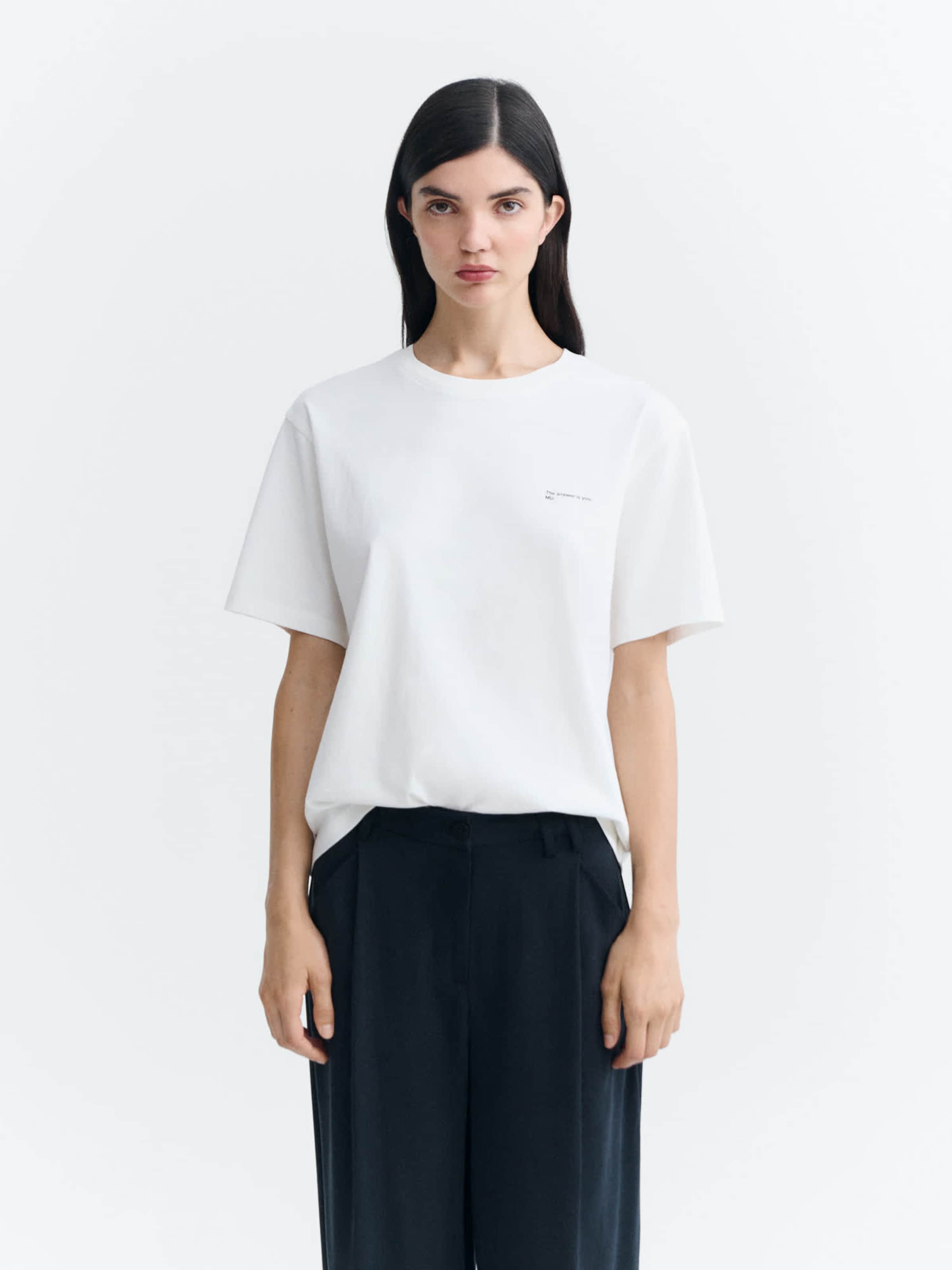 Maglietta 'LUCIA' di Thinking MU in bianco
