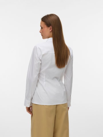 Camicia da donna 'AWALVA' di VERO MODA in bianco