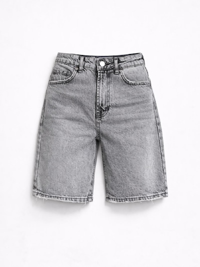 IT'S BASIC Jean 'Mini Denim Short' en gris clair, Vue avec produit