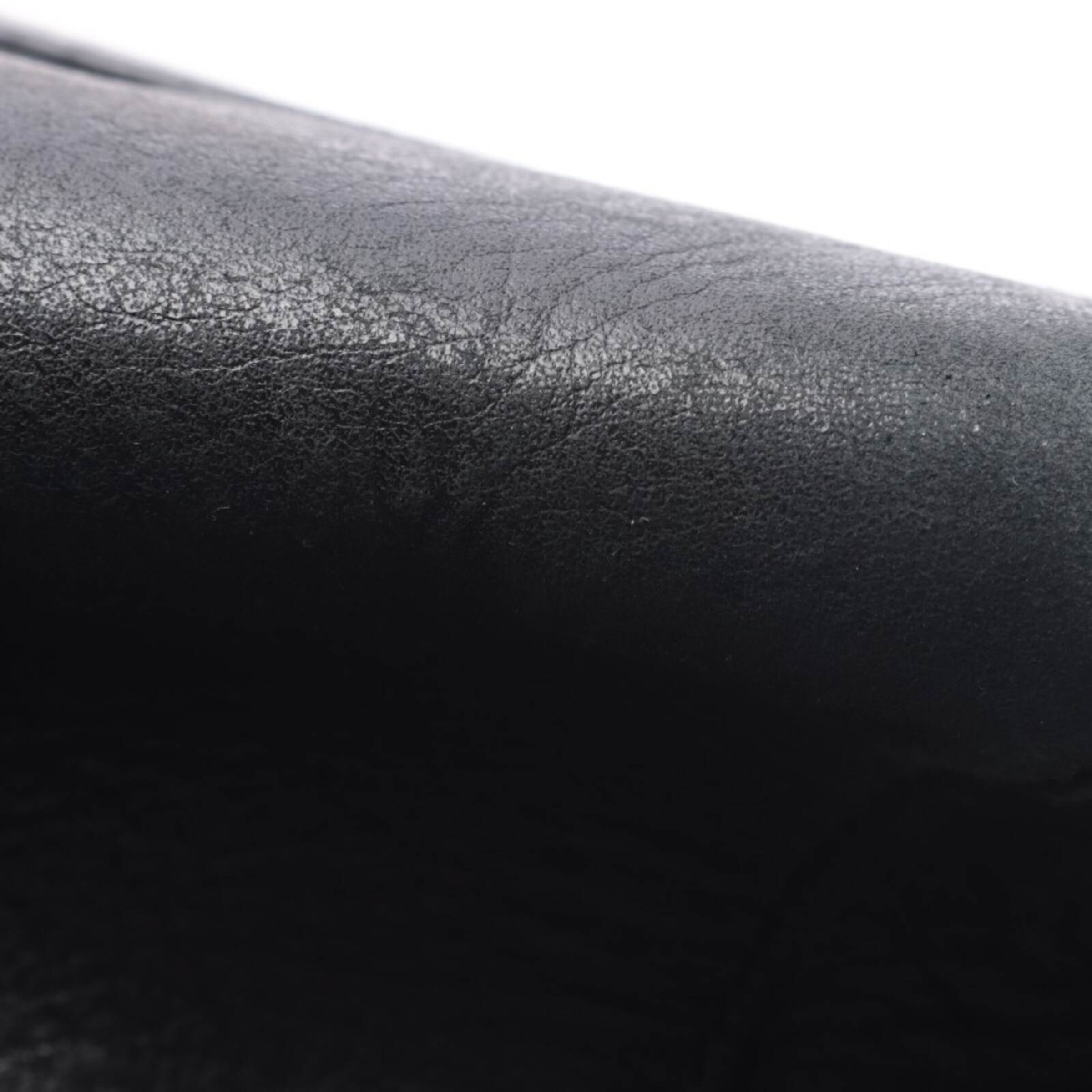 Givenchy Bag in One size in Beige