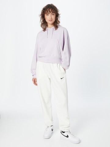 Nike Sportswear - Sudadera 'Swoosh' en lila