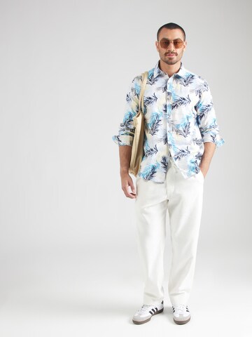 Coupe regular Chemise s.Oliver en blanc