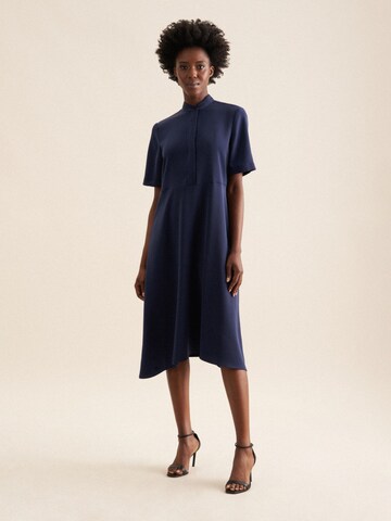 Robe 'Schwarze Rose' SEIDENSTICKER en bleu