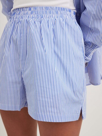 NA-KD Regular Pants in Blue
