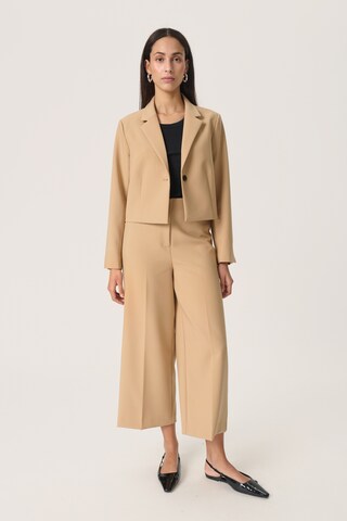 SOAKED IN LUXURY Wide Leg Hose in Beige