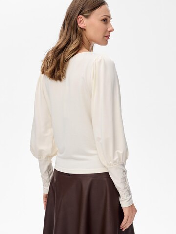 Blue Shadow Bluse‌‌‌‌‌‌‌‌‌‌ in Beige