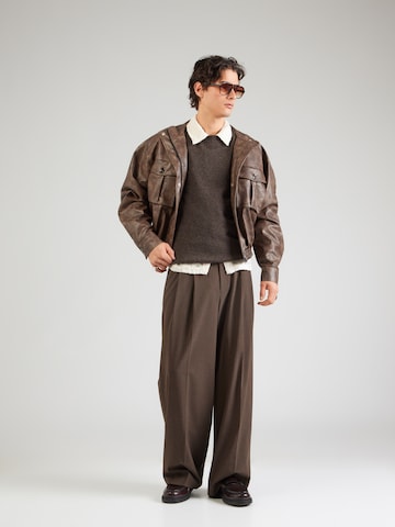 WEEKDAY Bő szár Élére vasalt nadrágok 'Nate' - barna