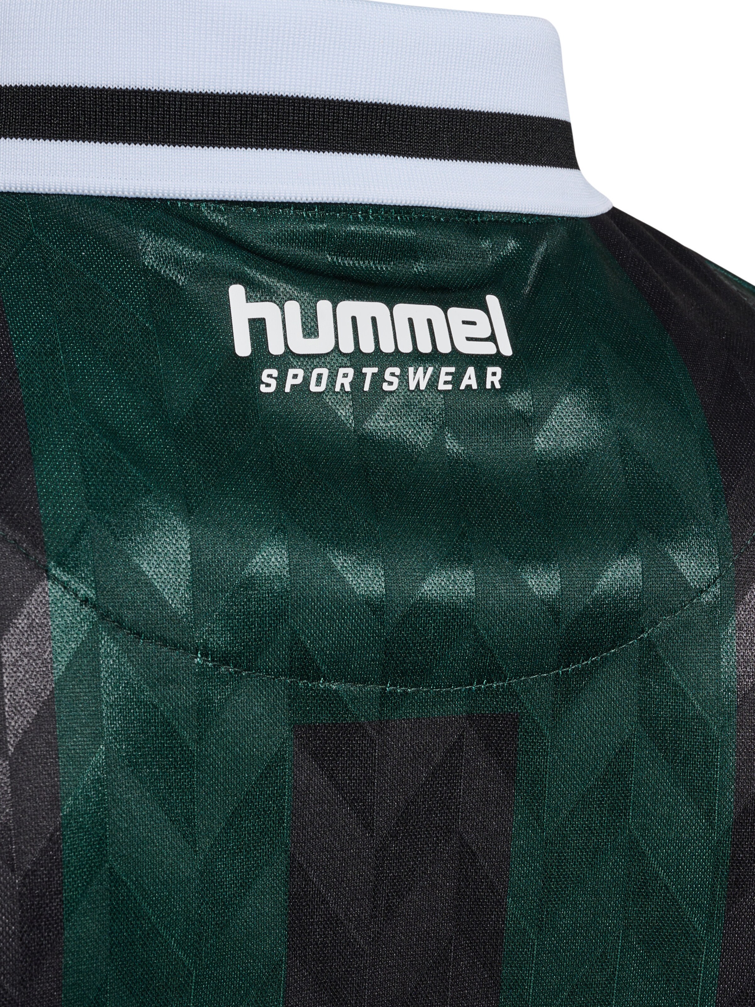 Hummel Tricot in Groen