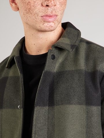 Only & Sons Демисезонная куртка 'ONSCONNOR' в Зеленый