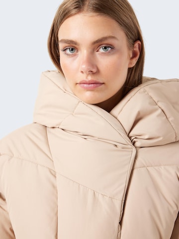 Manteau d’hiver 'TALLY' Noisy may en beige