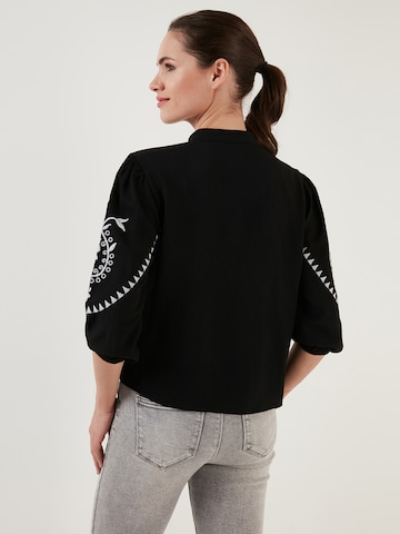 LELA Blouse in Black