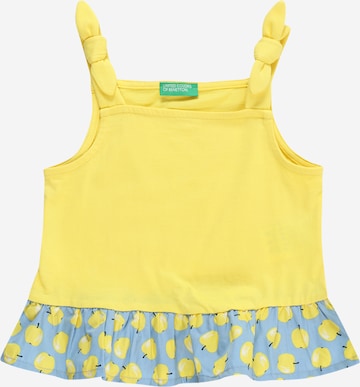 Top di UNITED COLORS OF BENETTON in giallo: frontale