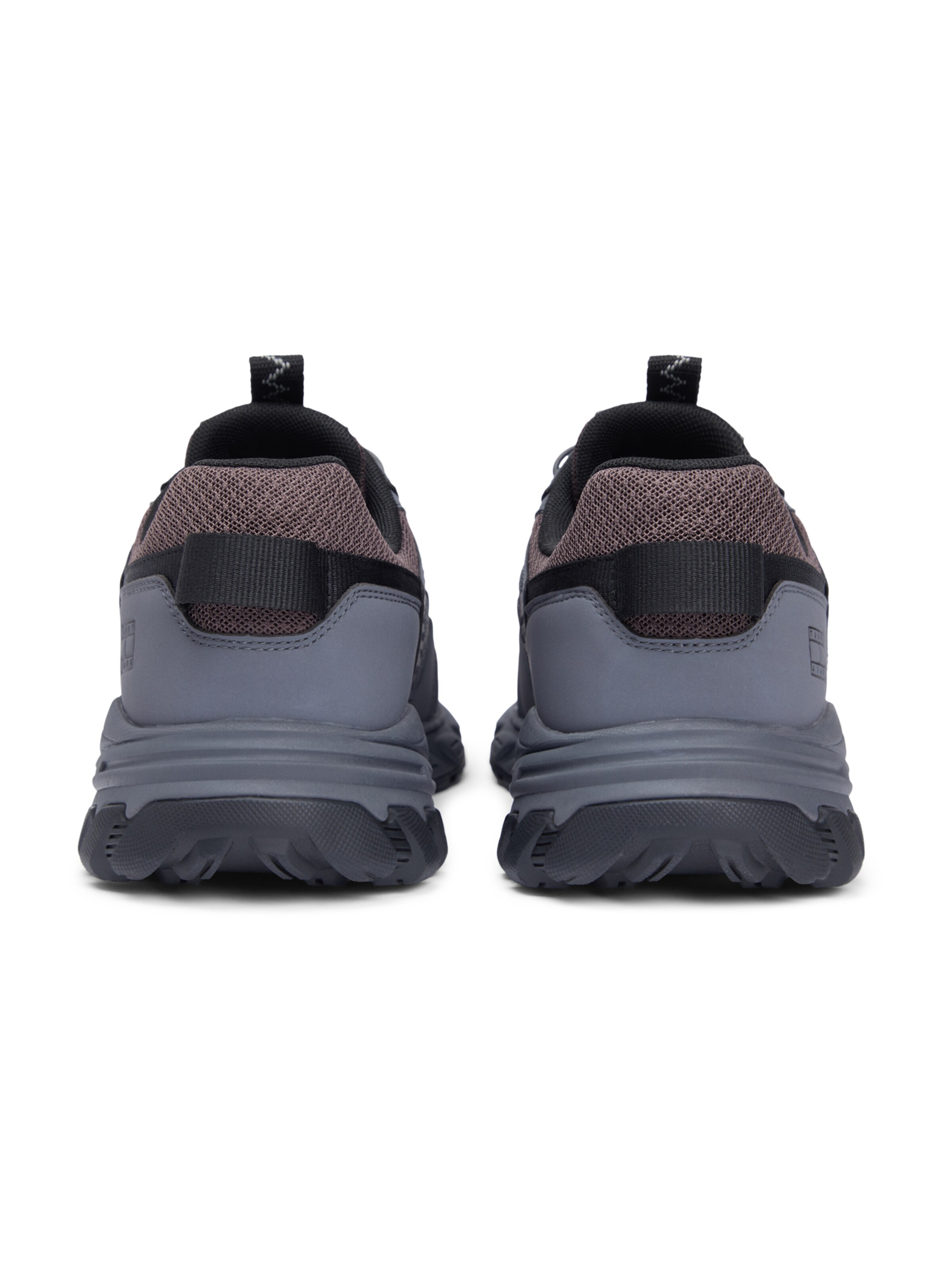 Tommy Jeans Низкие кроссовки в Серый