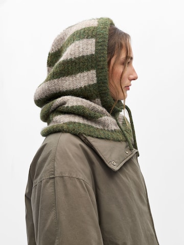 OBJECT - Gorra en verde