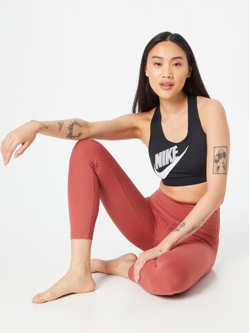 NIKE Skinny Fit Клин в червено