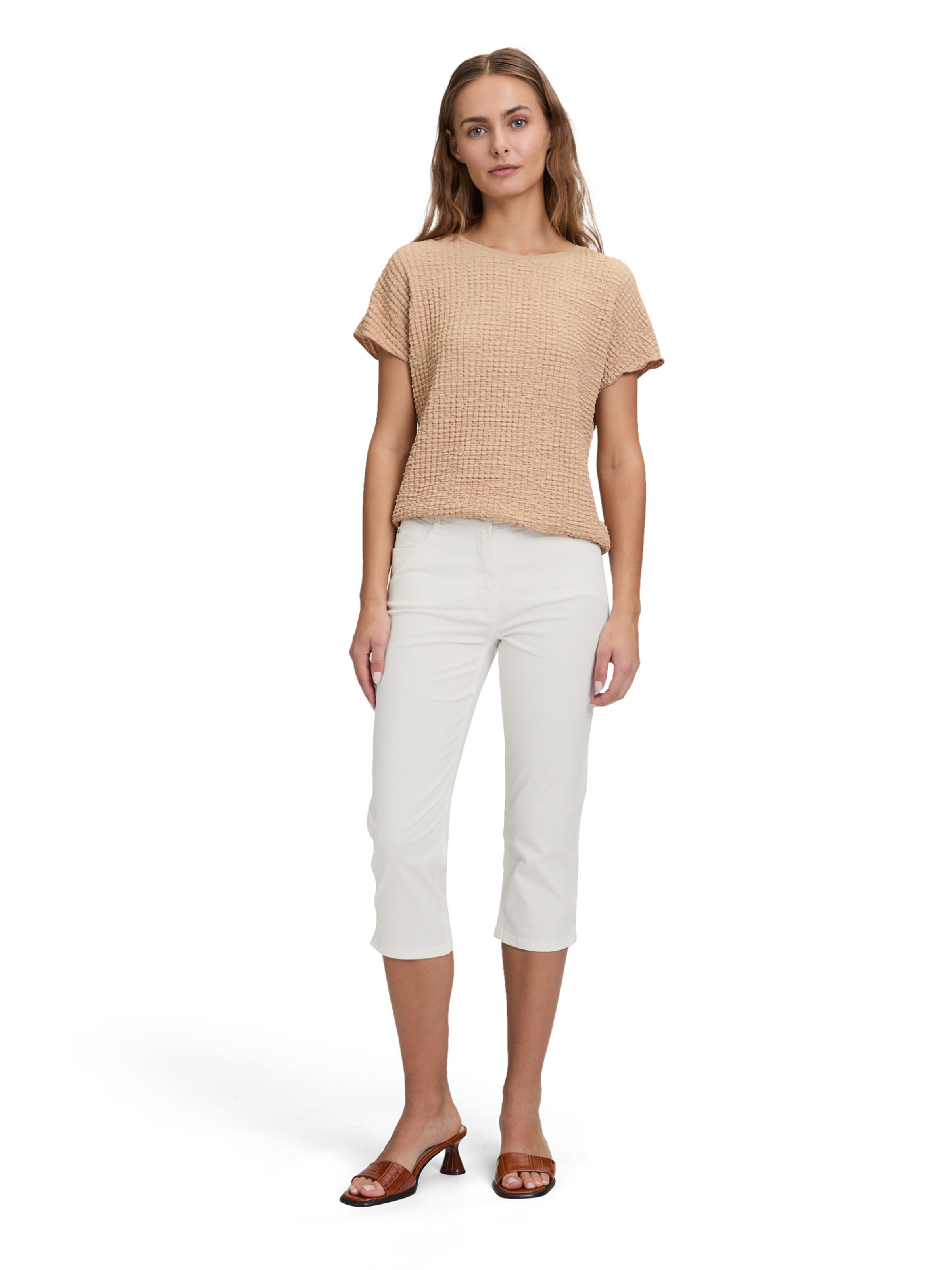 Coupe slim Jean Betty Barclay en blanc
