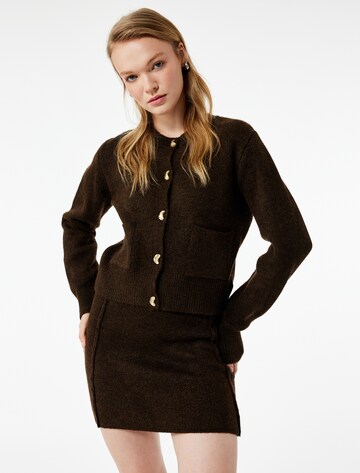 Koton Strickjacke in Braun: Vorderseite