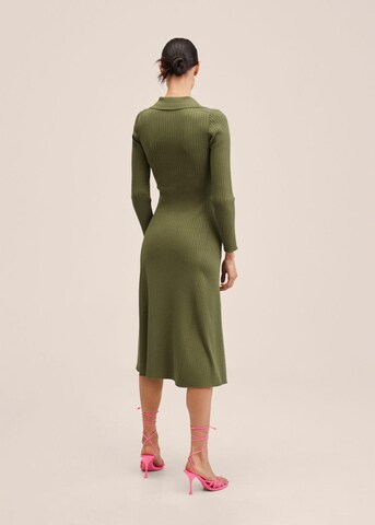 Rochie tricotat 'ribbos' de la MANGO pe verde