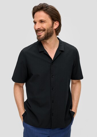 s.Oliver BLACK LABEL Regular Fit Hemd in Schwarz: Vorderseite