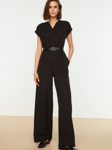 Trendyol Jumpsuit in Black: front