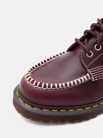 Dr. Martens Δετό παπούτσι 'Lowell 4 Eye' σε κόκκινο
