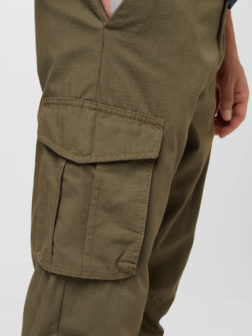 Redefined Rebel - Tapered Pantalón cargo 'Kaiden' en verde