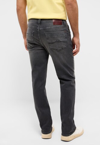 MUSTANG Regular Hose ' Washington Straight' in Schwarz
