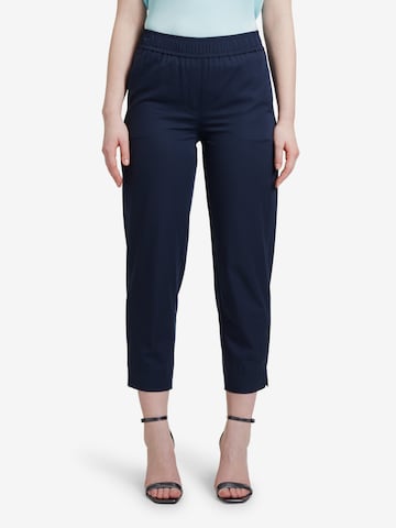 Coupe slim Pantalon Betty & Co en bleu : devant