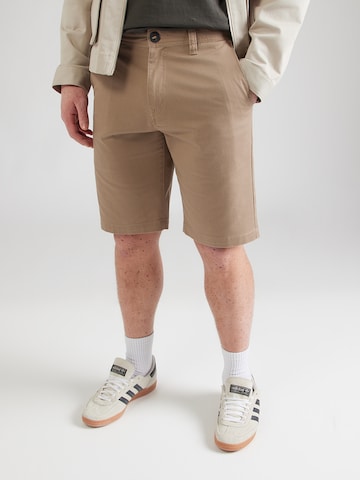 Volcom regular Παντελόνι τσίνο 'FRCKN MDN' σε πράσινο: μπροστά