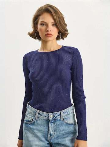 Pullover di Bianco Lucci in blu