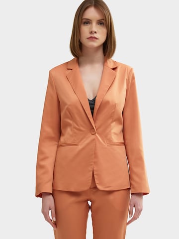 Influencer Blazer in Orange: front