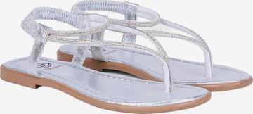 Desa - Sandalias de dedo 'Zehenstegsandalen' en plata: frente