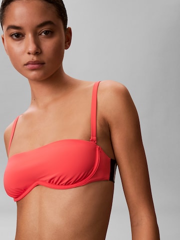 Calvin Klein Swimwear Bustier Bikinitop in Rot