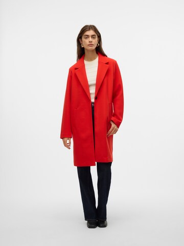 VERO MODA - Abrigo de entretiempo 'VMVincemari' en rojo