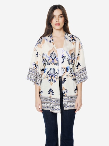 Kimono di KOROSHI in bianco: frontale