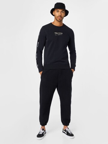 HOLLISTER Sweatshirt in Schwarz