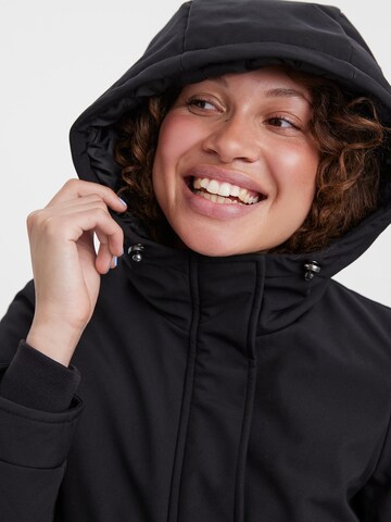 Veste mi-saison 'Clean Milan' VERO MODA en noir
