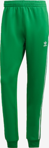 ADIDAS ORIGINALS Zwężany krój Spodnie 'Adicolor Classics+ Sst' w kolorze zielony: przód