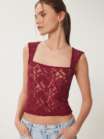 Haut Happiness İstanbul en rouge : devant