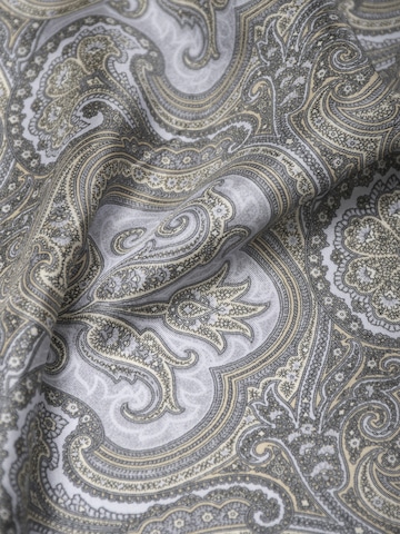MayTree - Chal 'Herrenseidentuch Paisley Beige' en beige