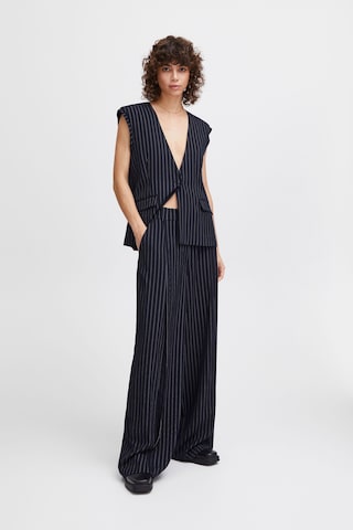 Atelier Rêve Wide leg Pleat-Front Pants 'Farah' in Blue